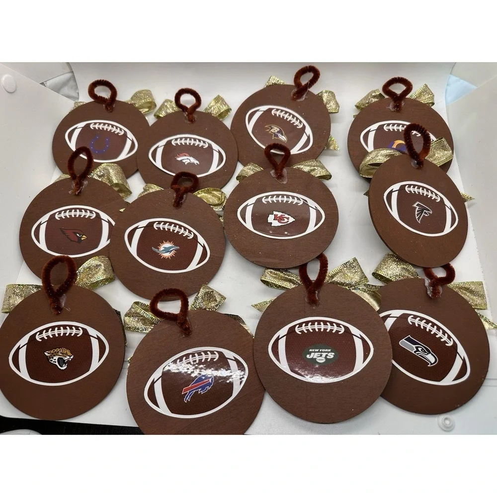 NFL Football Christmas Ornament Lot Mini Helmets Logo Ornaments‎ Gnome Holiday